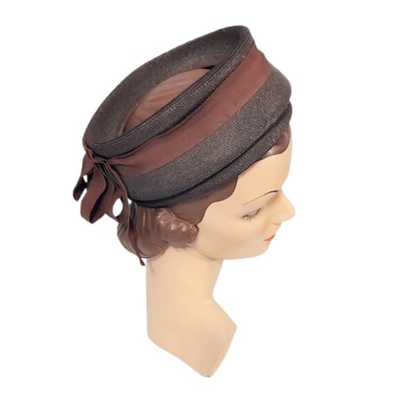 Vintage 1940s Dark Brown Small Straw Open Crown Round Pillbox Hat With Ribbons